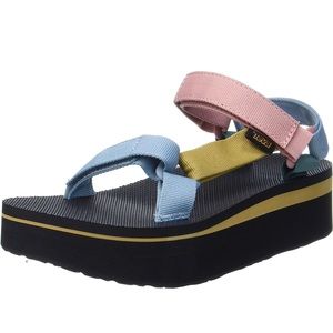 Teva Women’s Flatform Universal Sandal